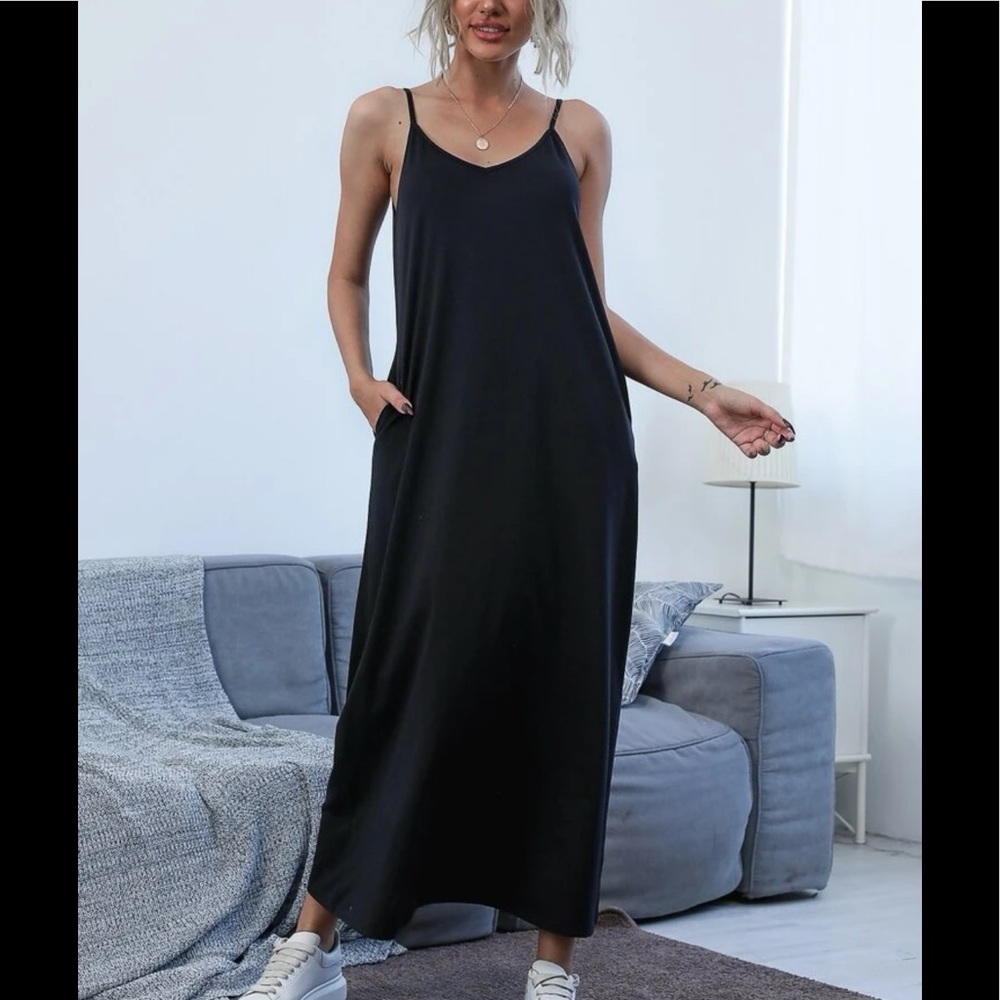NWOT Slant pocket solid cami dress - Picture 4 of 9